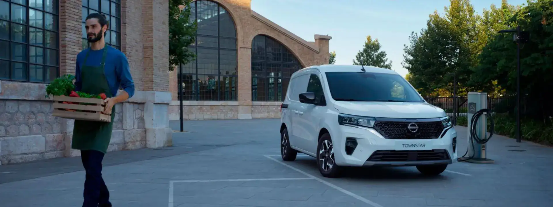 Banniere Nissan Townstar Électrique